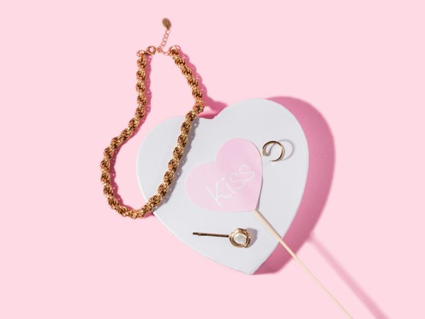 Bijoux acier inoxydable : style et robustesse à petit prix